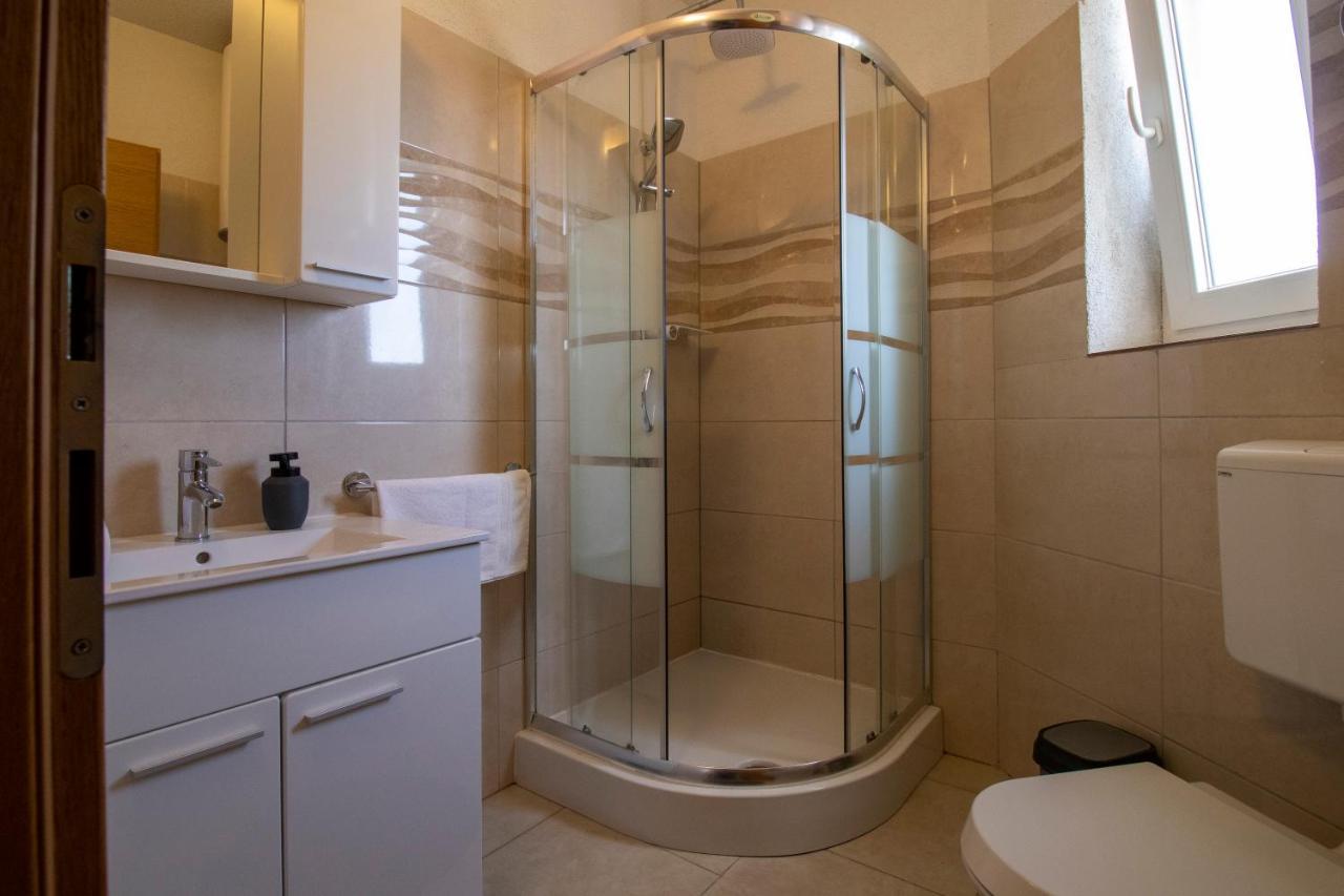 Apartmani Olivia Bibinje Esterno foto