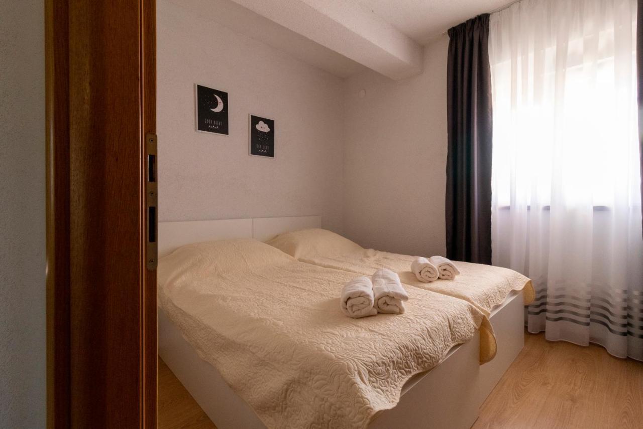 Apartmani Olivia Bibinje Esterno foto