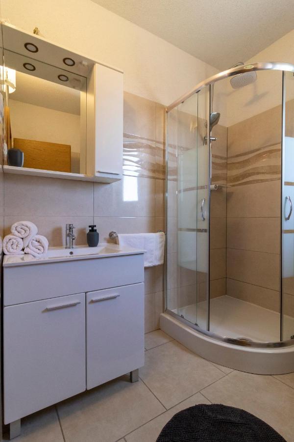 Apartmani Olivia Bibinje Esterno foto