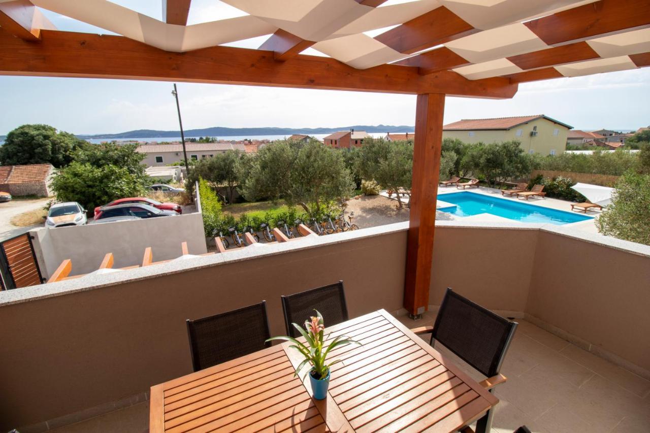 Apartmani Olivia Bibinje Esterno foto