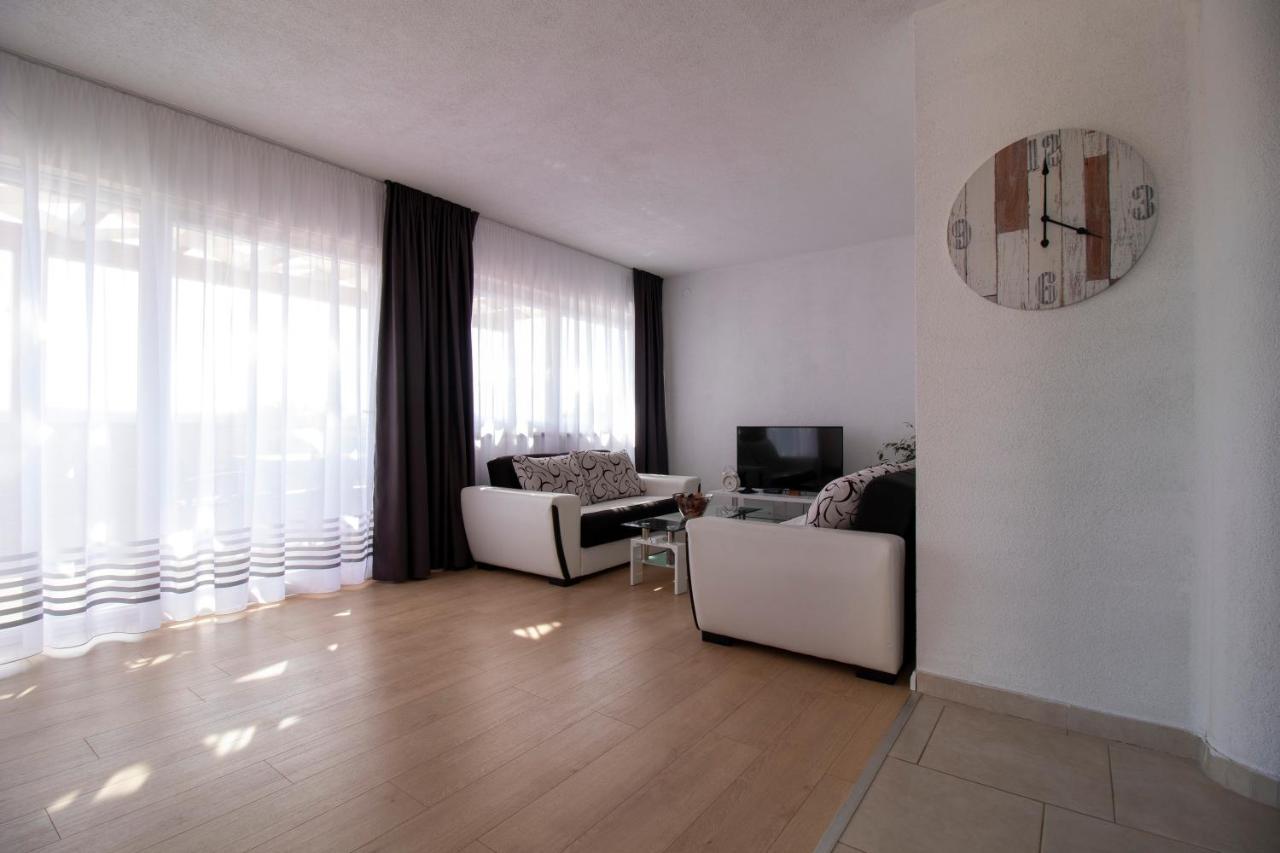Apartmani Olivia Bibinje Esterno foto