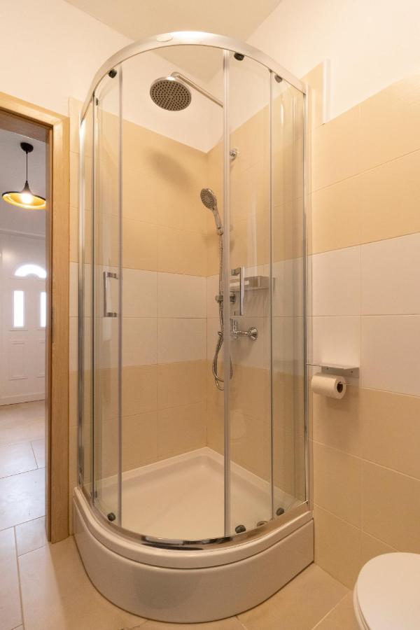 Apartmani Olivia Bibinje Esterno foto