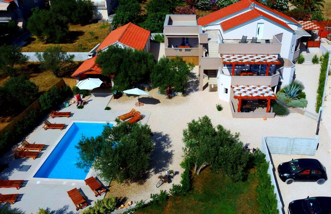 Apartmani Olivia Bibinje Esterno foto