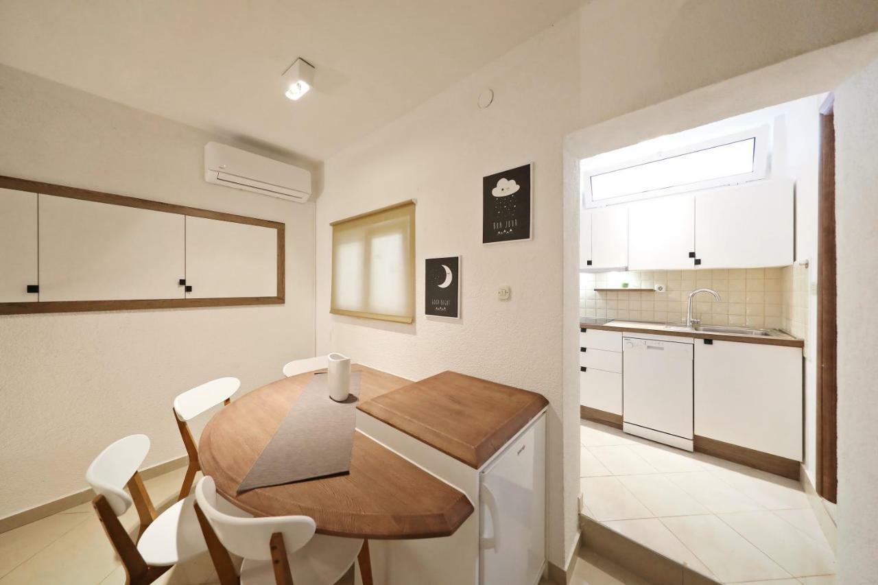 Apartmani Olivia Bibinje Esterno foto